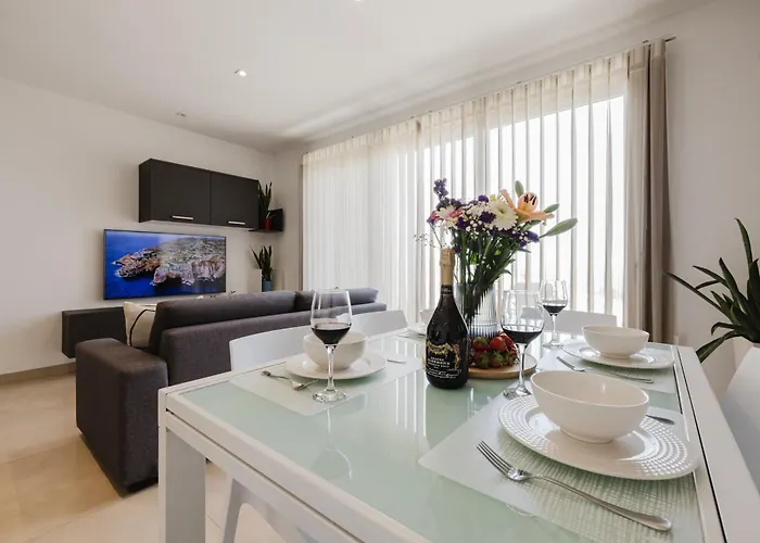 Fl9 Thelodge-sea View W Huge Terrace By Homely Apartment Mellieha